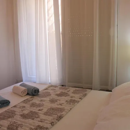 One Bedroom With Wifi Lägenhet Split