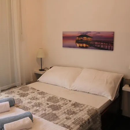 One Bedroom Apt With Wifi Split